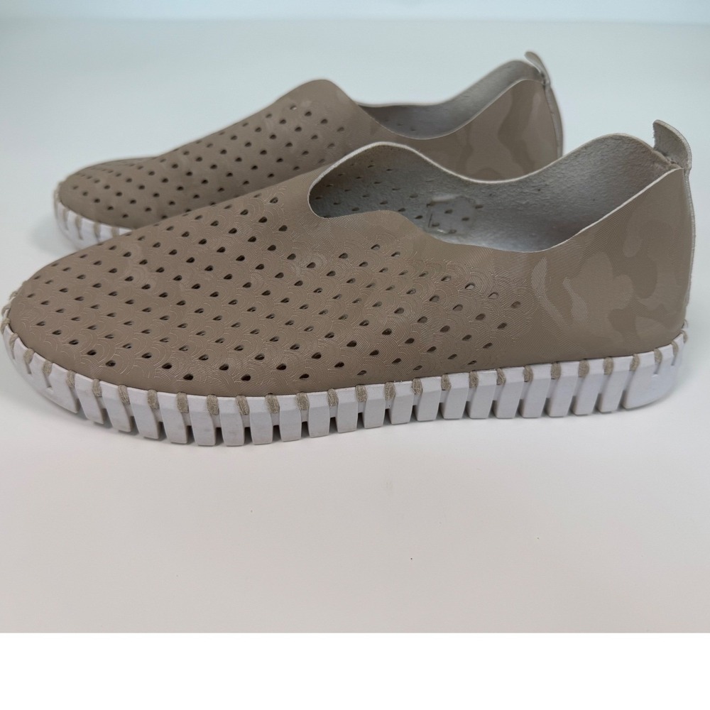Ilse Jacobsen Tulip Slip On Shoes Taupe‎ Perforated Comfort EU 41 US 10.5 EUC